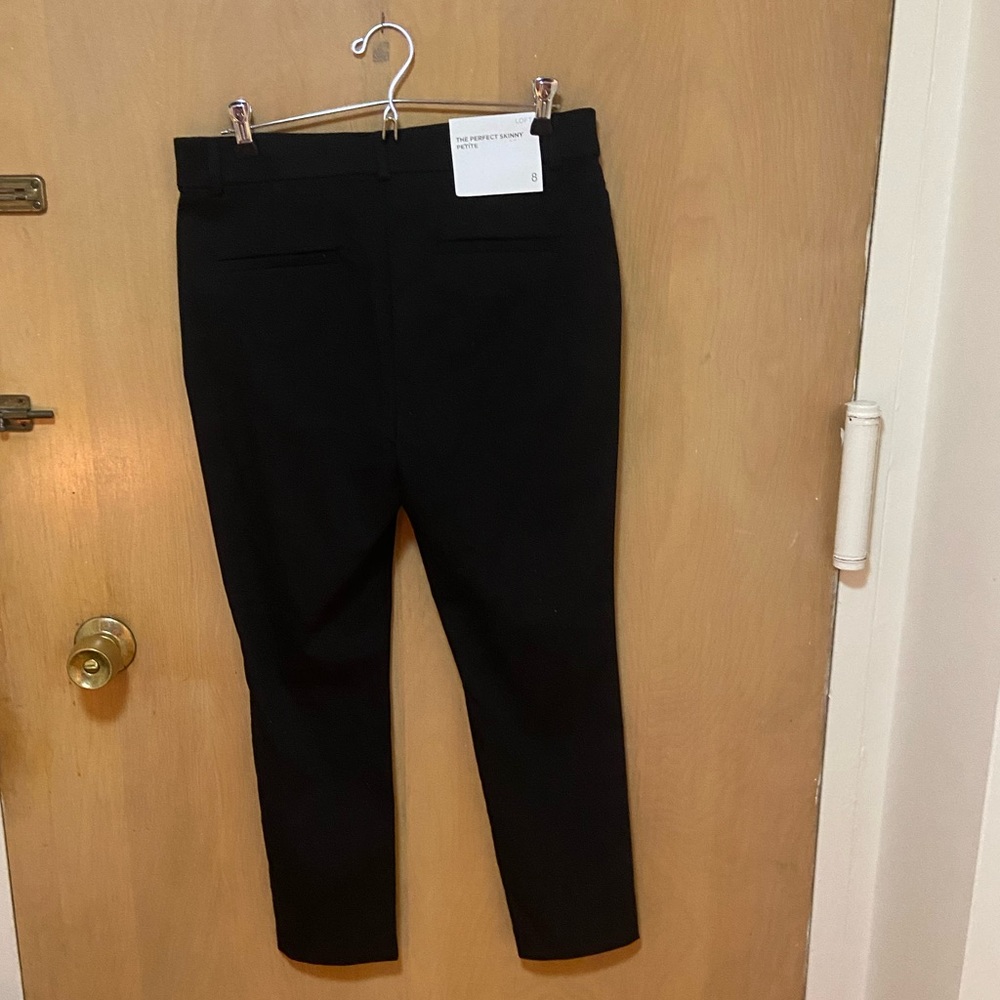 LOFT Sutton Perfect Skinny Petite Pants, Black, Size 8P